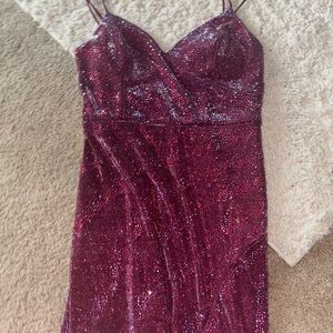Elegant Burgundy Sequin Dress